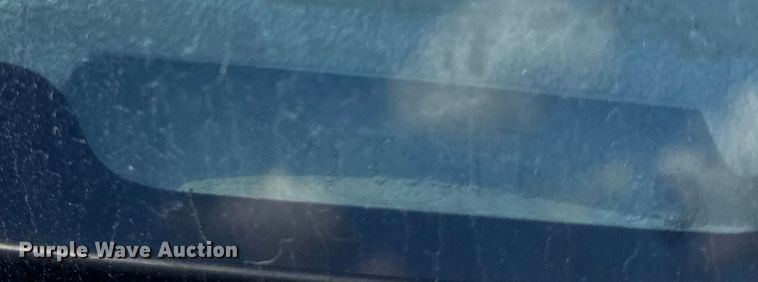 image for item ER0003 1995 Ford F350 Crew Cab dump bed pickup truck