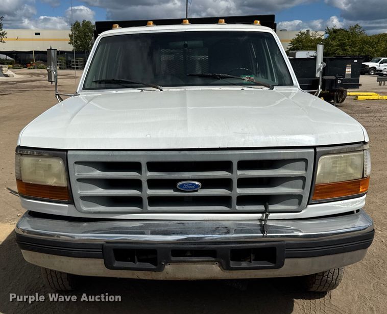 image for item ER0006 1995 Ford F350 Crew Cab dump bed pickup truck