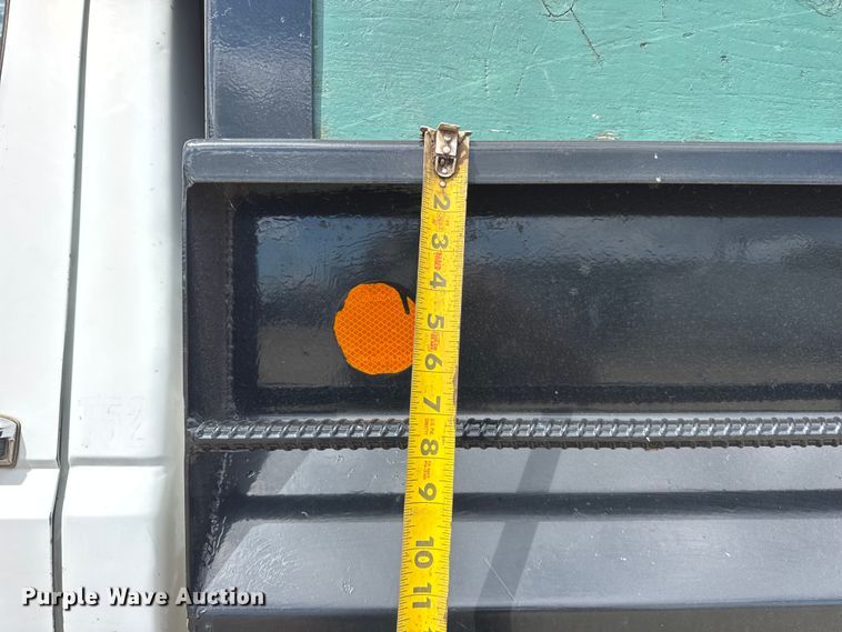 image for item ER0006 1995 Ford F350 Crew Cab dump bed pickup truck