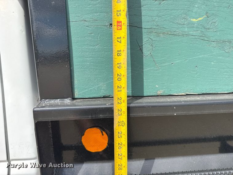 image for item ER0006 1995 Ford F350 Crew Cab dump bed pickup truck