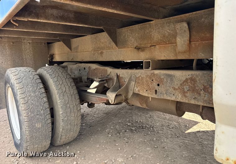 image for item ER0006 1995 Ford F350 Crew Cab dump bed pickup truck