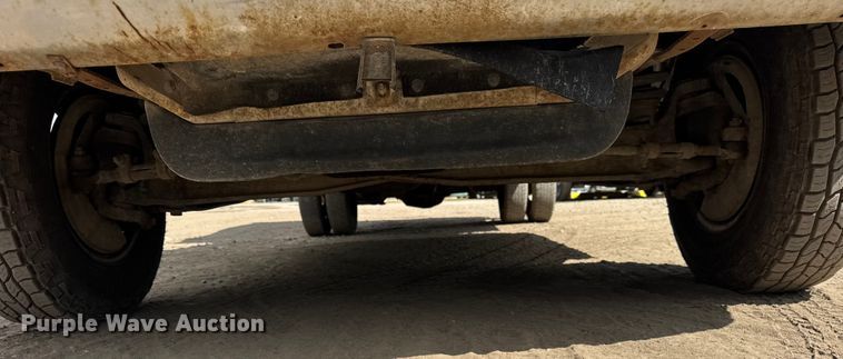 image for item ER0006 1995 Ford F350 Crew Cab dump bed pickup truck