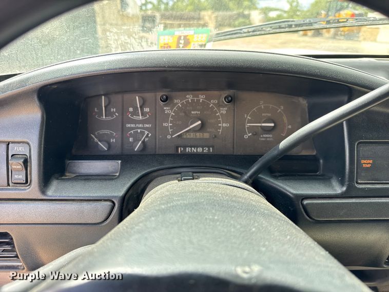 image for item ER0006 1995 Ford F350 Crew Cab dump bed pickup truck