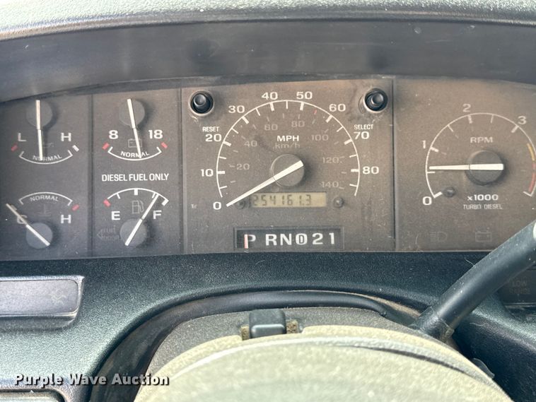 image for item ER0006 1995 Ford F350 Crew Cab dump bed pickup truck