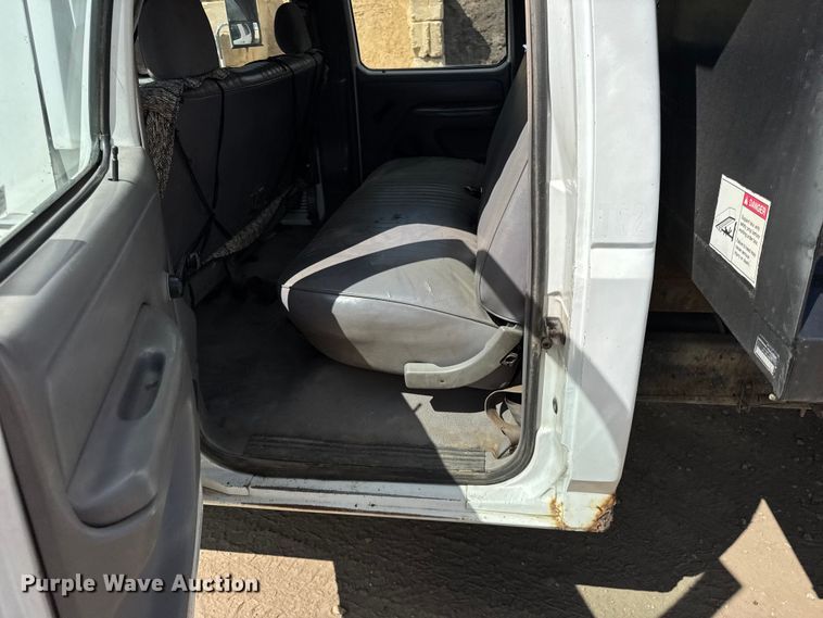 image for item ER0006 1995 Ford F350 Crew Cab dump bed pickup truck