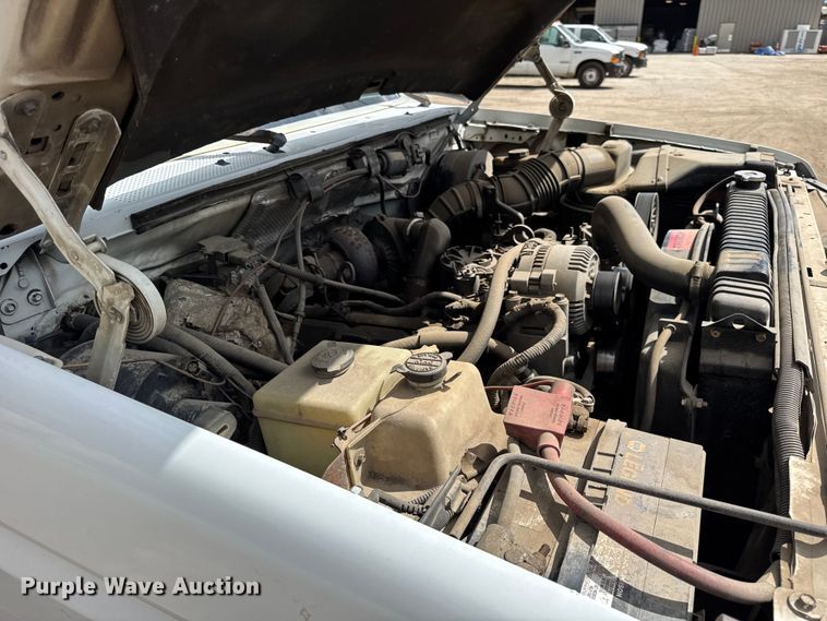 image for item ER0006 1995 Ford F350 Crew Cab dump bed pickup truck