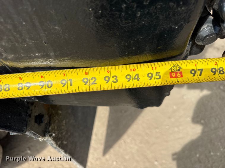 image for item ER0007 1995 Ford F350 Crew Cab dump bed pickup truck