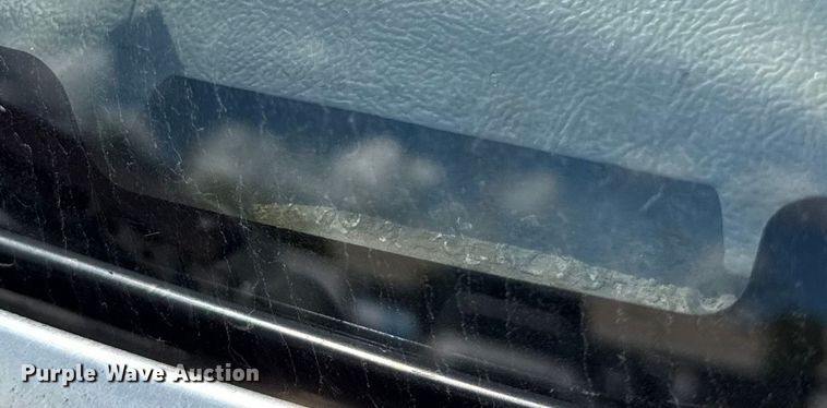 image for item ER0007 1995 Ford F350 Crew Cab dump bed pickup truck