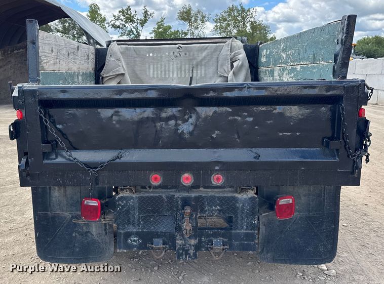 image for item ER0008 1995 Ford F350 Crew Cab dump bed pickup truck