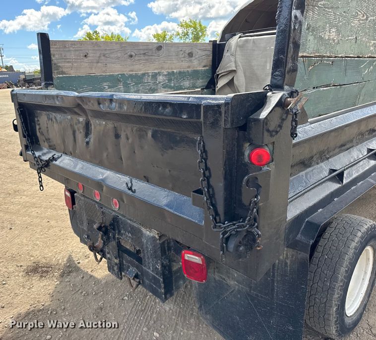 image for item ER0008 1995 Ford F350 Crew Cab dump bed pickup truck