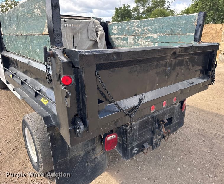 image for item ER0008 1995 Ford F350 Crew Cab dump bed pickup truck
