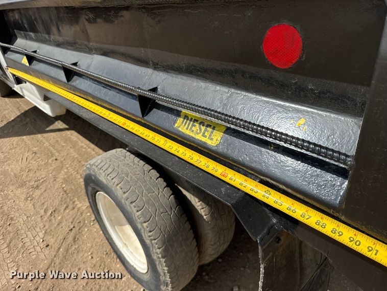 image for item ER0008 1995 Ford F350 Crew Cab dump bed pickup truck