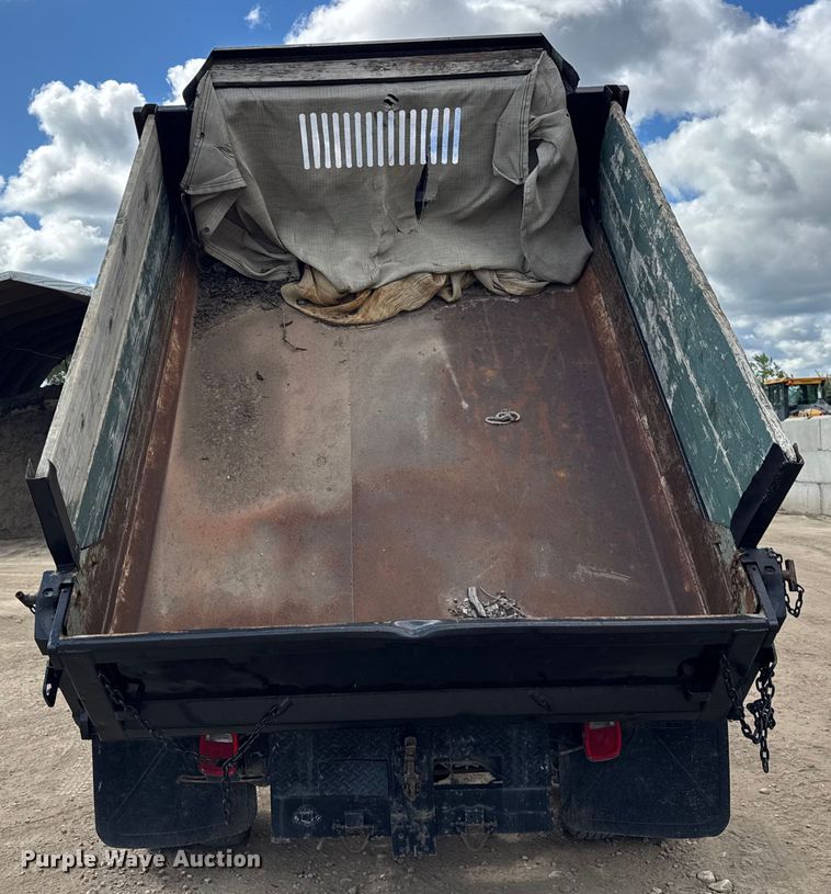 image for item ER0008 1995 Ford F350 Crew Cab dump bed pickup truck