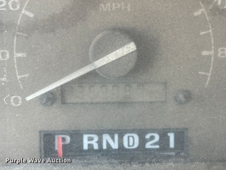 image for item ER0008 1995 Ford F350 Crew Cab dump bed pickup truck