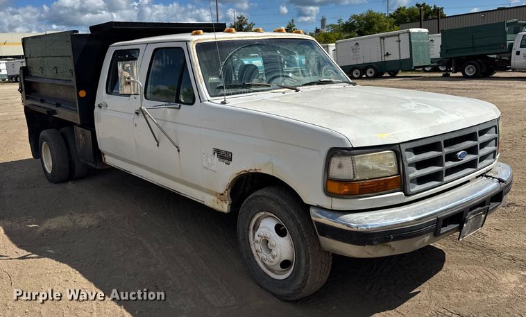 image for item ER0009 1995 Ford F350 Crew Cab dump bed pickup truck