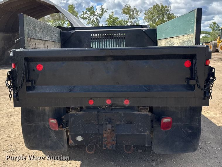 image for item ER0009 1995 Ford F350 Crew Cab dump bed pickup truck