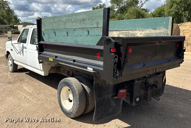 image for item ER0009 1995 Ford F350 Crew Cab dump bed pickup truck