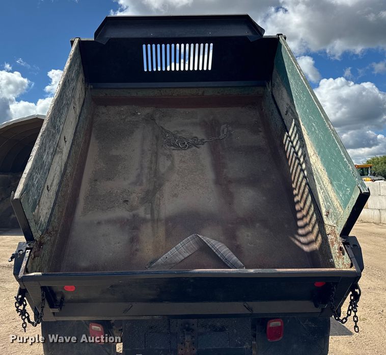 image for item ER0009 1995 Ford F350 Crew Cab dump bed pickup truck