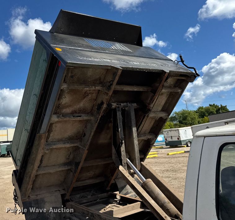 image for item ER0009 1995 Ford F350 Crew Cab dump bed pickup truck