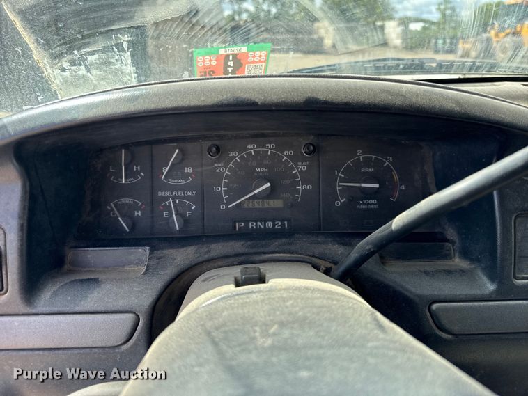 image for item ER0009 1995 Ford F350 Crew Cab dump bed pickup truck