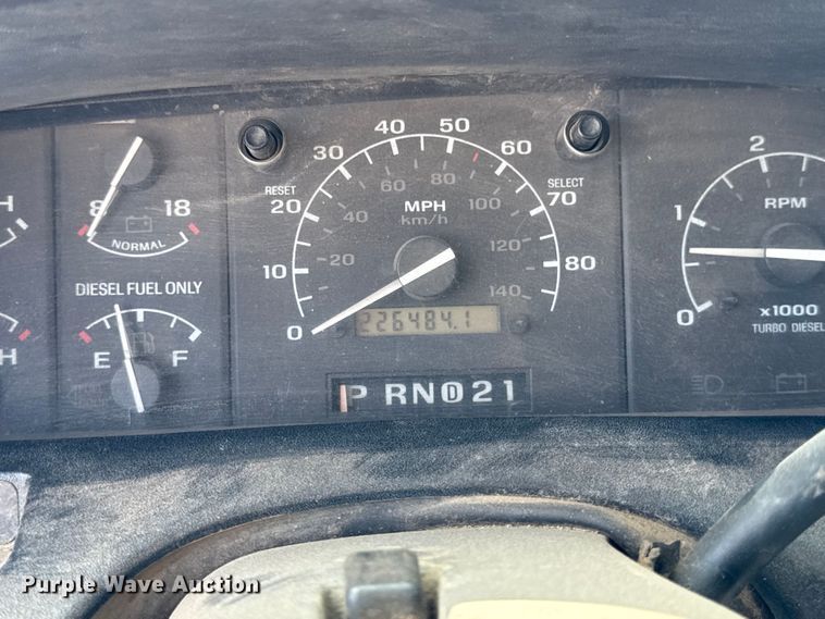 image for item ER0009 1995 Ford F350 Crew Cab dump bed pickup truck