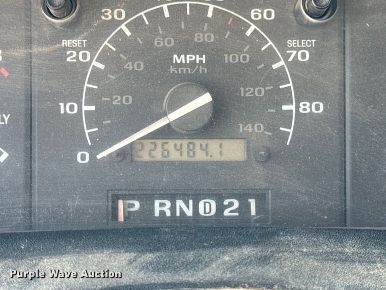 image for item ER0009 1995 Ford F350 Crew Cab dump bed pickup truck