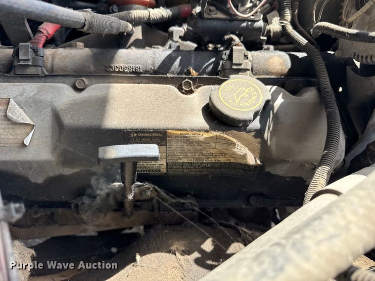 image for item ER0009 1995 Ford F350 Crew Cab dump bed pickup truck