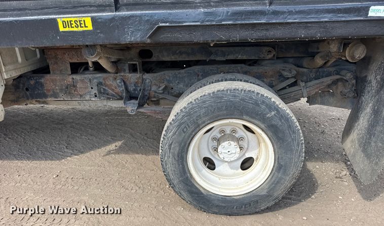 image for item ER0009 1995 Ford F350 Crew Cab dump bed pickup truck