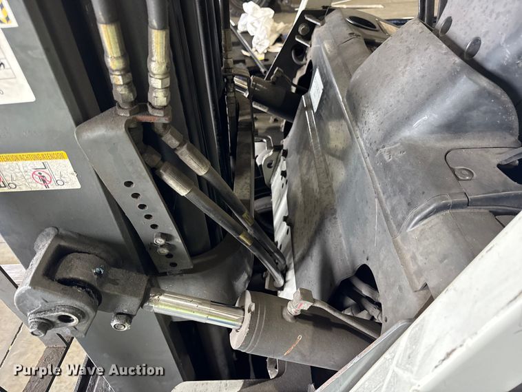 image for item ER0019 2016 UniCarriers PF50  forklift