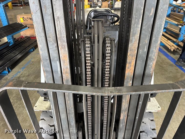 image for item ER0019 2016 UniCarriers PF50  forklift