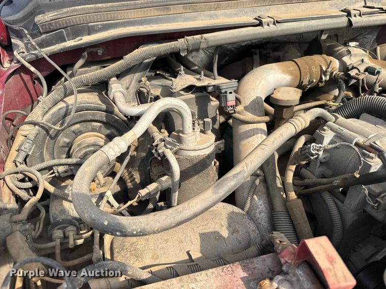 image for item ER2260 2000 Ford F250 Super Duty SuperCab flatbed pickup truck