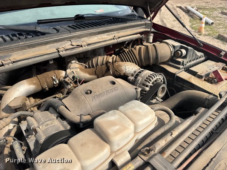 image for item ER2260 2000 Ford F250 Super Duty SuperCab flatbed pickup truck