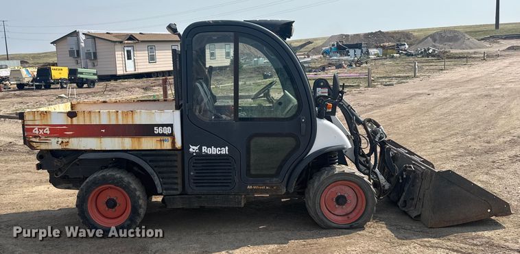 image for item ER2261 2014 Bobcat 5600 Toolcat utility vehicle