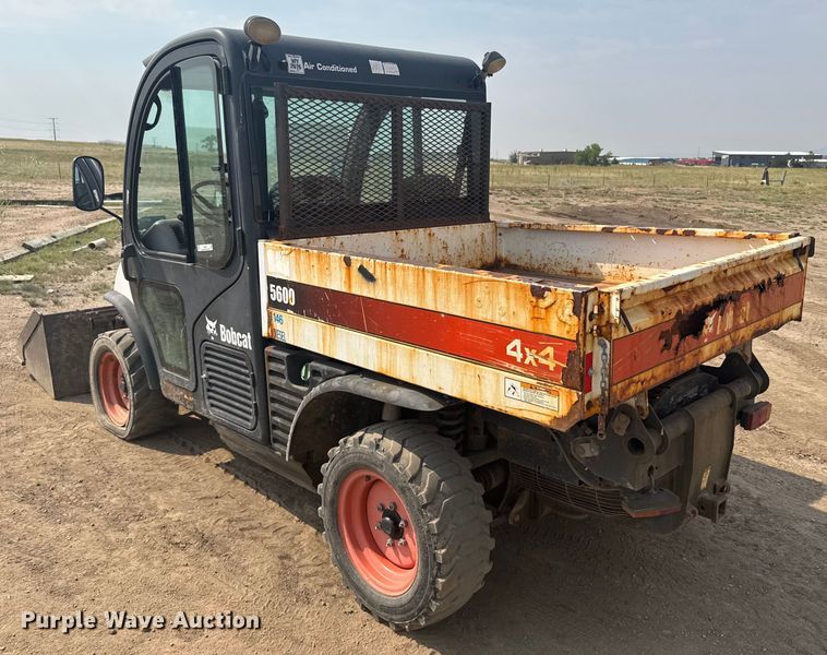 image for item ER2261 2014 Bobcat 5600 Toolcat utility vehicle