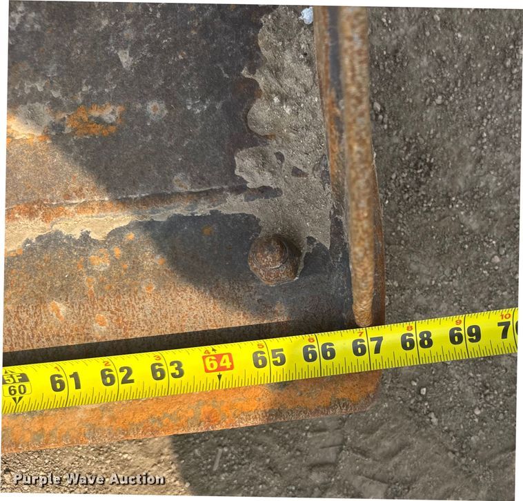 image for item ER2261 2014 Bobcat 5600 Toolcat utility vehicle