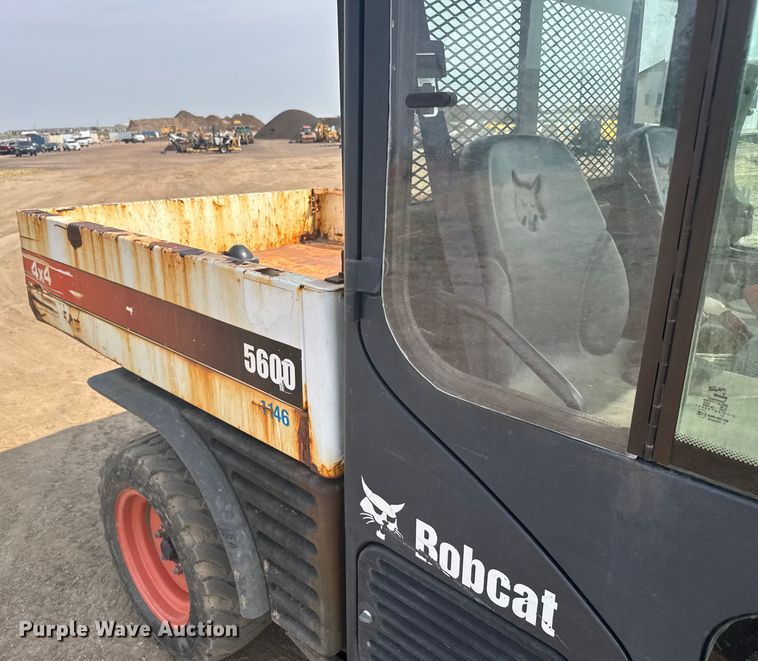 image for item ER2261 2014 Bobcat 5600 Toolcat utility vehicle