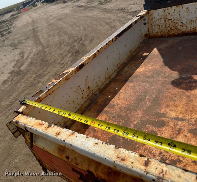 image for item ER2261 2014 Bobcat 5600 Toolcat utility vehicle