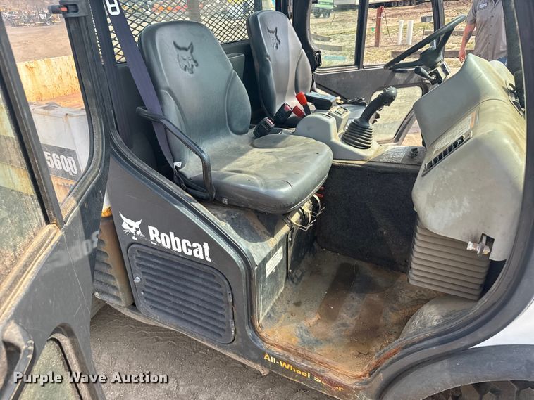 image for item ER2261 2014 Bobcat 5600 Toolcat utility vehicle