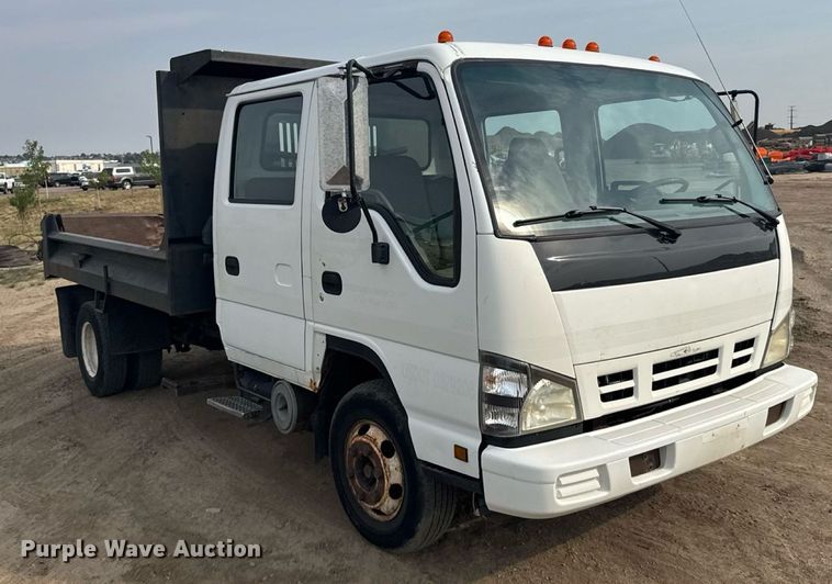 image for item ER2262 2006 GMC W4500 Crew Cab dump truck