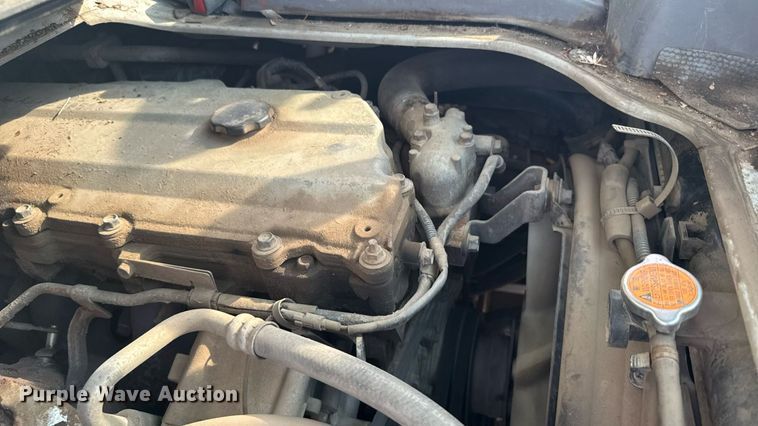 image for item ER2262 2006 GMC W4500 Crew Cab dump truck