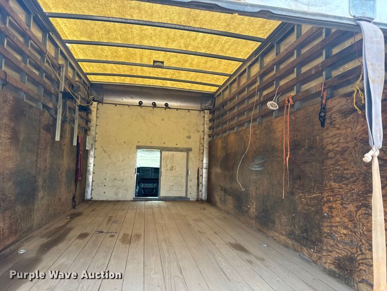 image for item ER2263 2005 Chevrolet Express G3500 delivery van