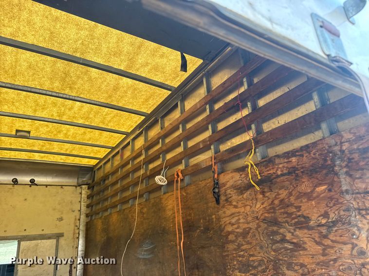 image for item ER2263 2005 Chevrolet Express G3500 delivery van