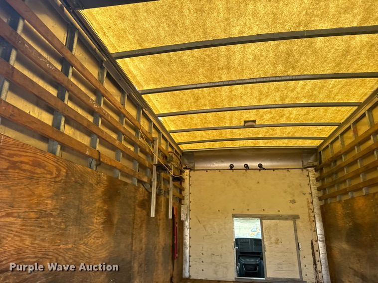 image for item ER2263 2005 Chevrolet Express G3500 delivery van