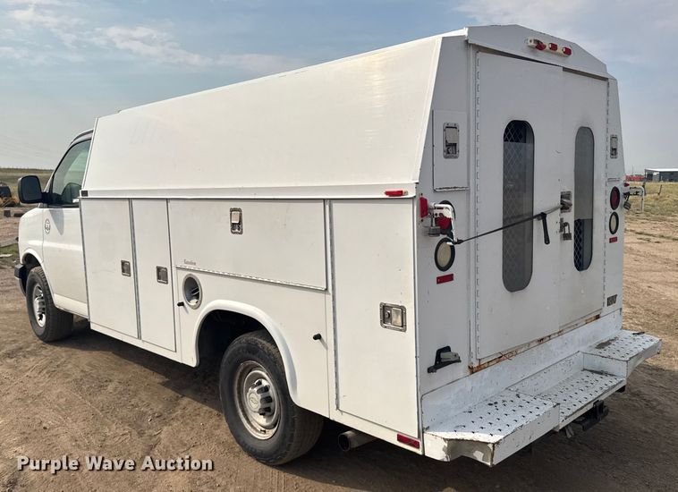 image for item ER2264 2007 Chevrolet Express 3500 Cargo utility van