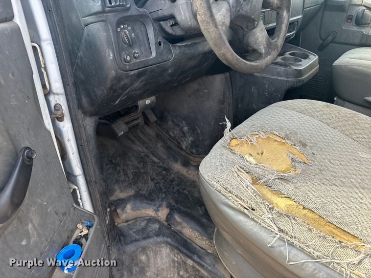 image for item ER2264 2007 Chevrolet Express 3500 Cargo utility van