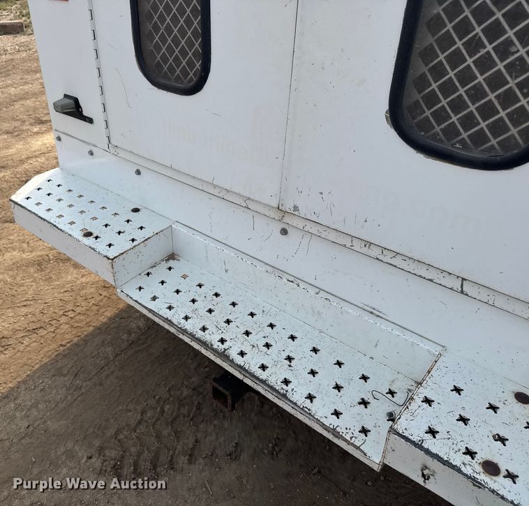 image for item ER2265 2004 Chevrolet Express 3500 Cargo utility van