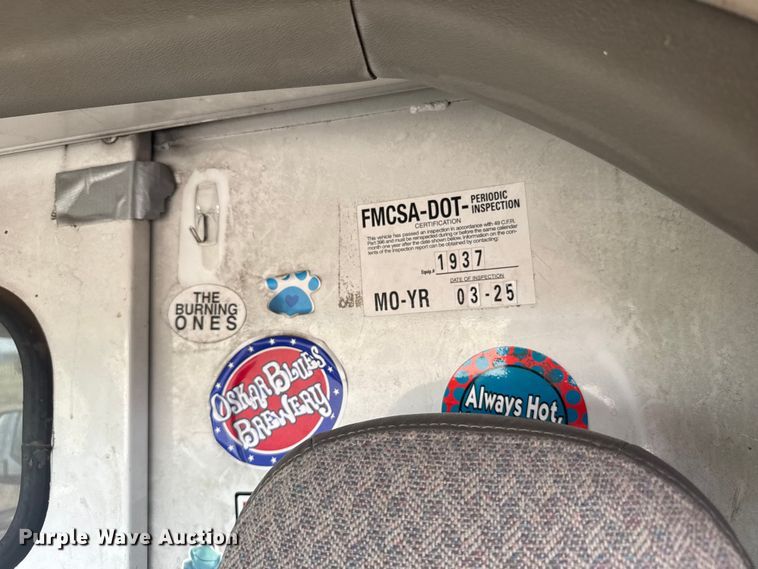 image for item ER2265 2004 Chevrolet Express 3500 Cargo utility van