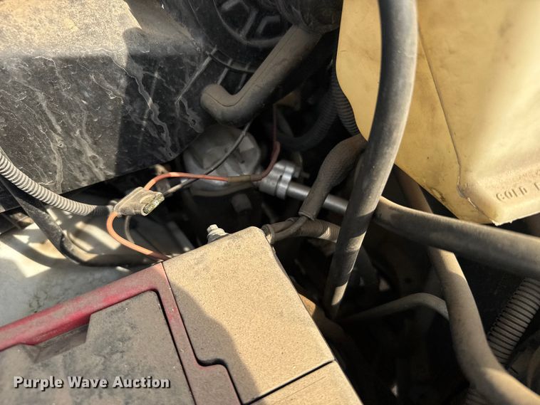 image for item ER2265 2004 Chevrolet Express 3500 Cargo utility van