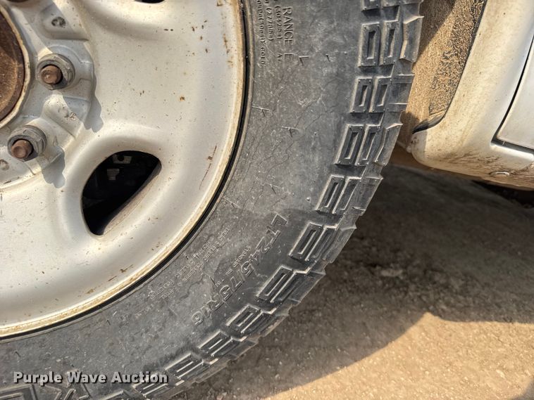 image for item ER2265 2004 Chevrolet Express 3500 Cargo utility van