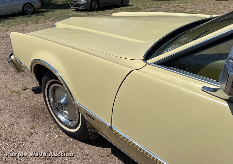 image for item ER2287 1976 Lincoln Continental 